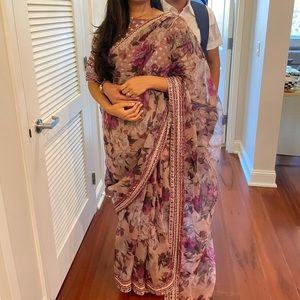 SOLD Mauve Floral organza Pakistani sari / Saree (pre-pleated)